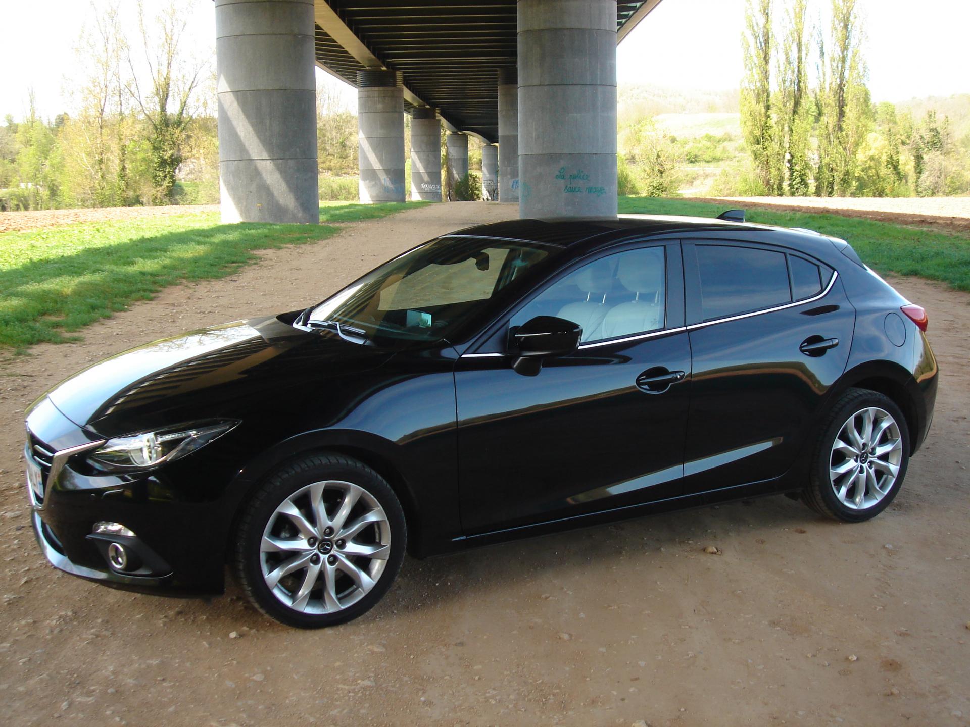 MAZDA 3 2.2D SKYACTIV SELECTION