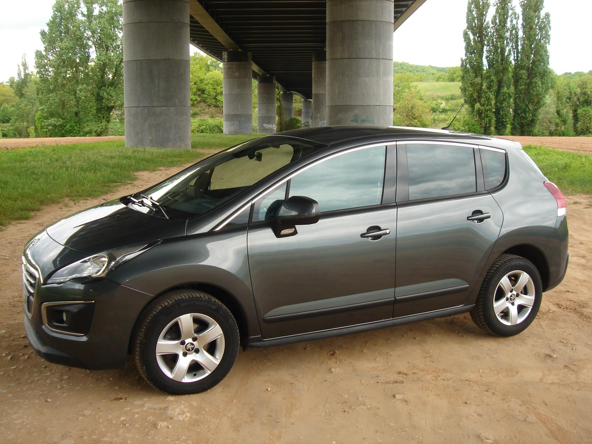 PEUGEOT 3008 1.6 EHDI 115 CH BUSINESS PACK ETG6