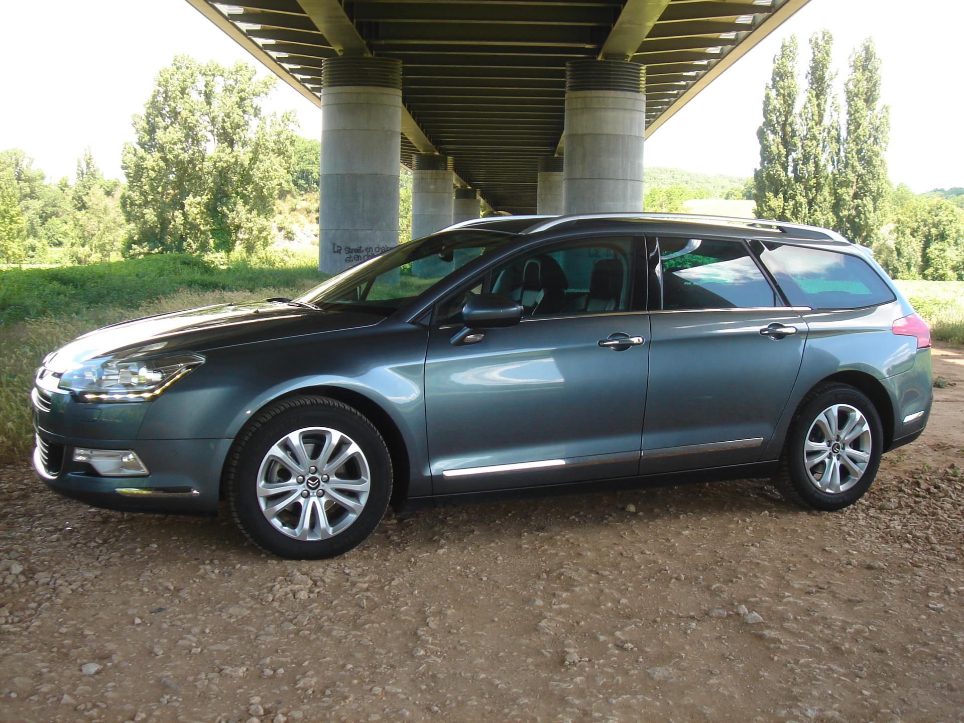 CITROEN C5 TOURER 1.6 E-HDI 115 CH BUSINESS BMP6 