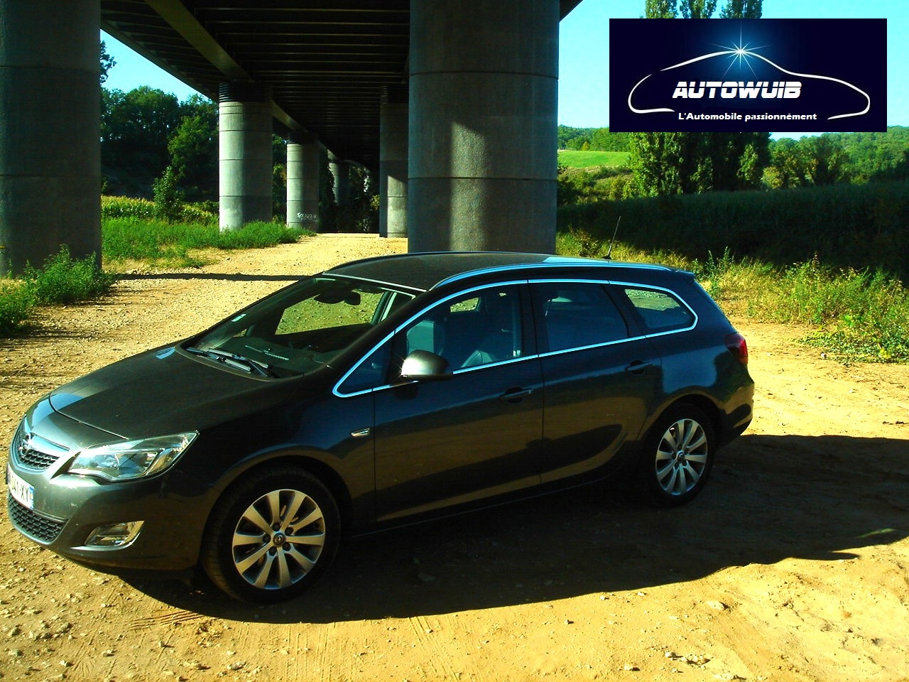 OPEL ASTRA SPORTS TOURER 2.0 CDTI 165 CH COSMO S&S