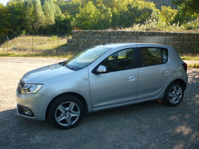 DACIA SANDERO 0.9 TCE 90 CH LAUREATE
