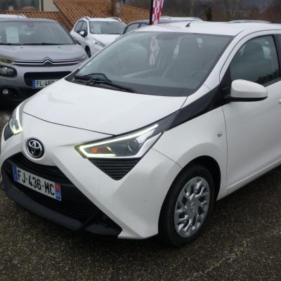 TOYOTA AYGO X-PLAY X-APP